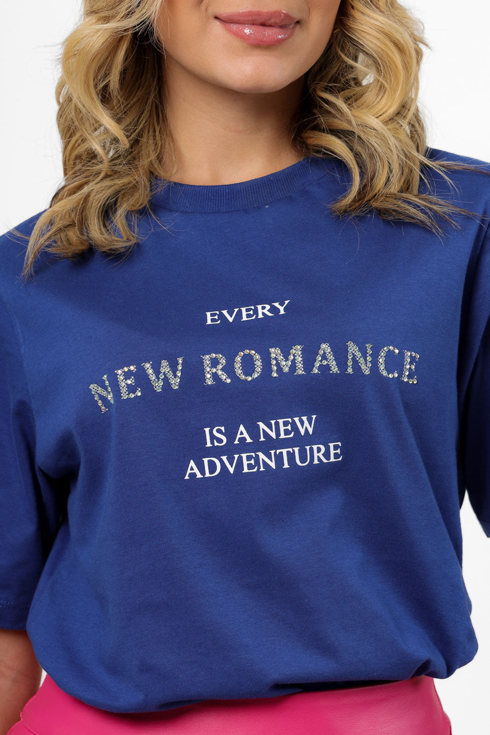 58545 - T-Shirt Every New Romance Strass